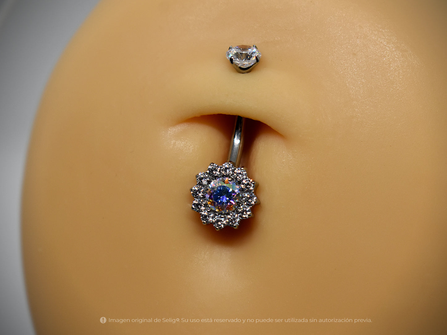 Navel Helia