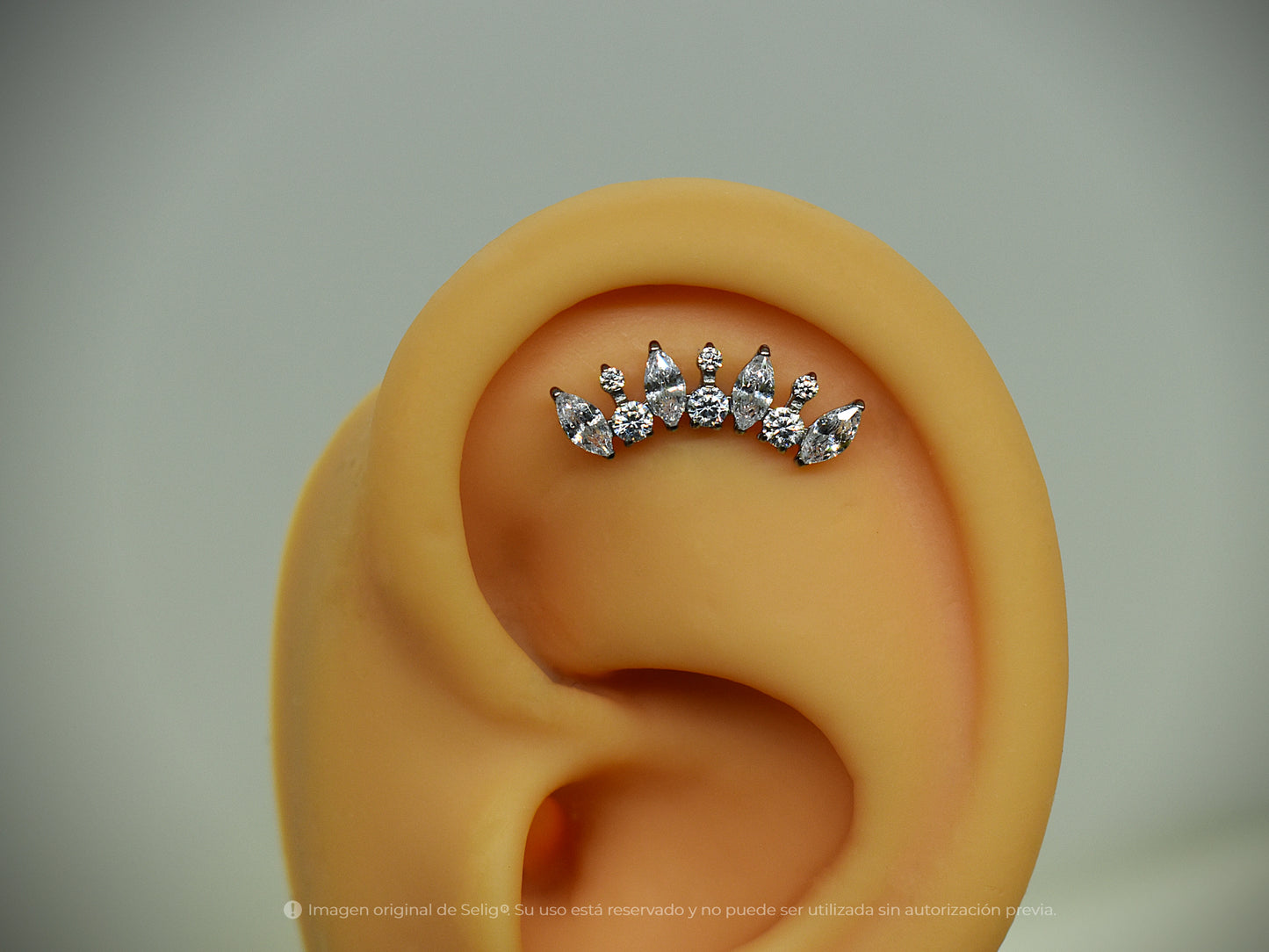 Piercing Fang - Helix/Flat
