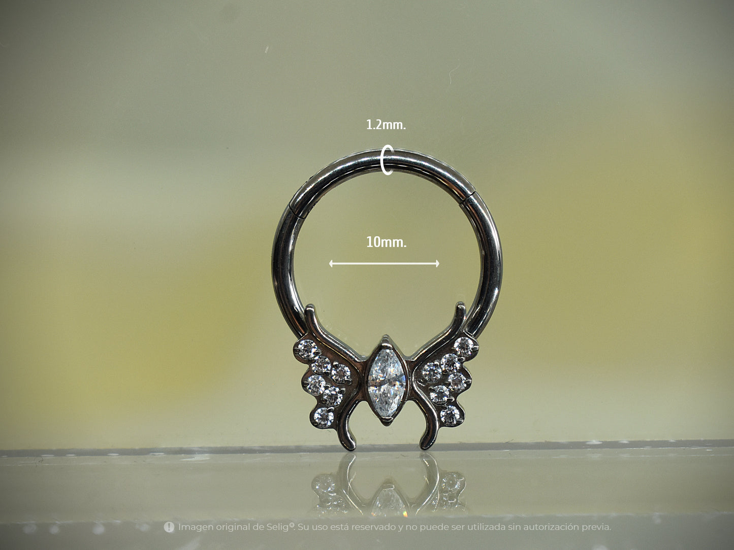 Piercing fly - Septum/Daith