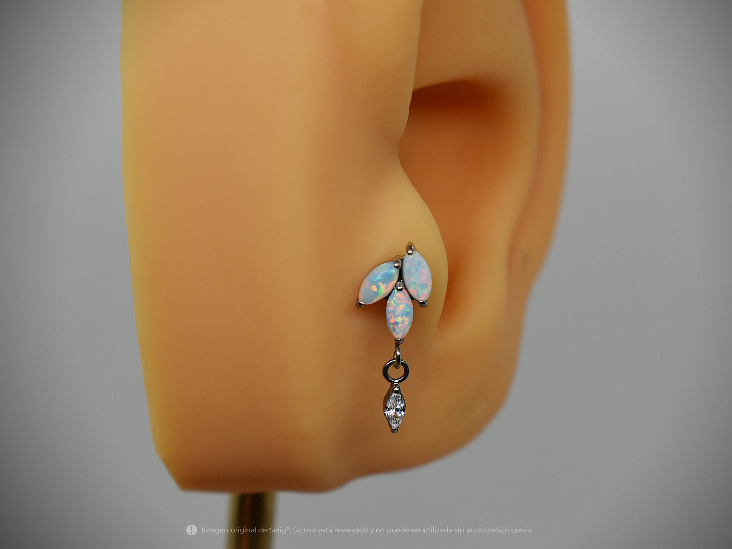 Piercing lift - Ear