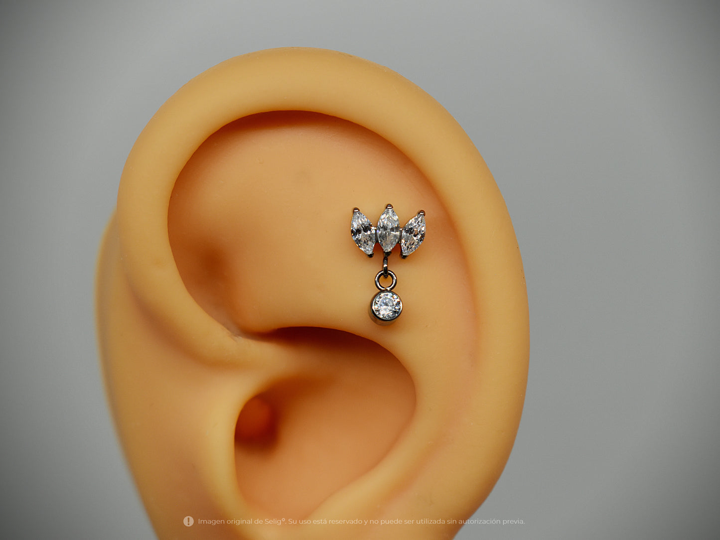 Piercing Jump - Ear