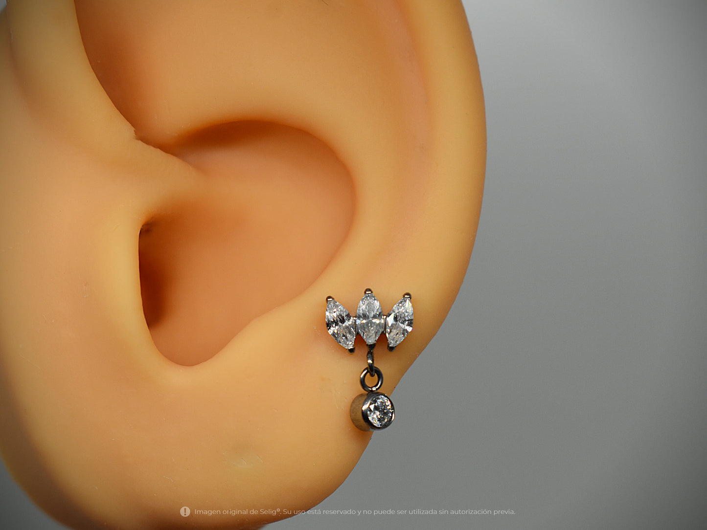 Piercing Jump - Ear