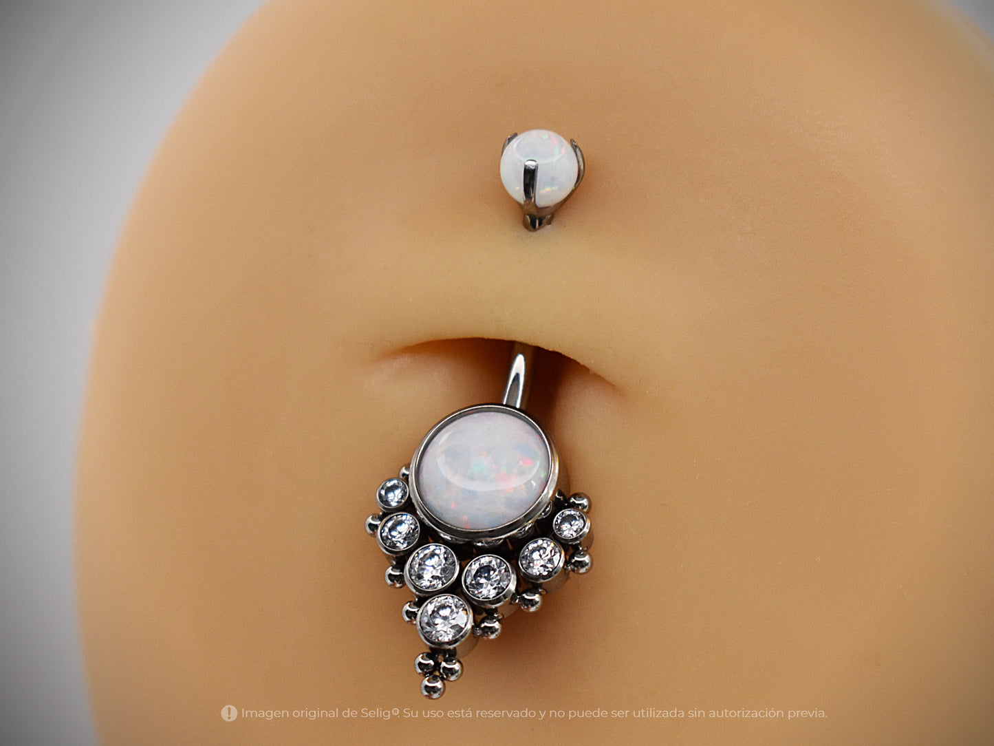 Navel Tibet