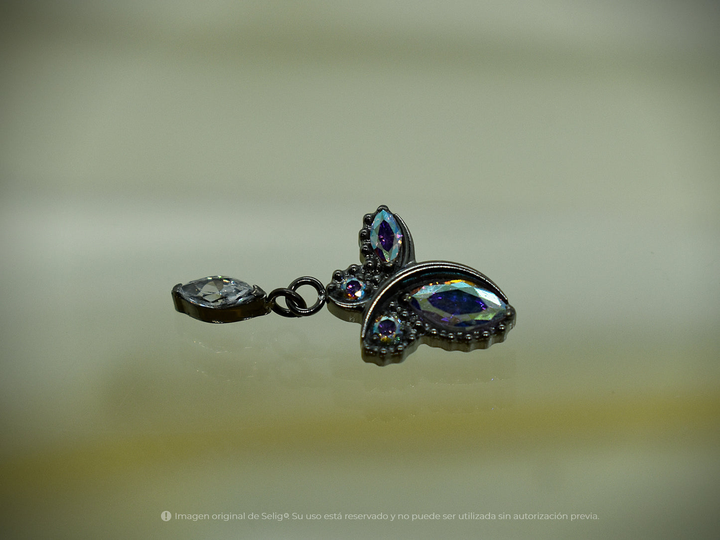 Piercing Butterfly - Helix/Flat