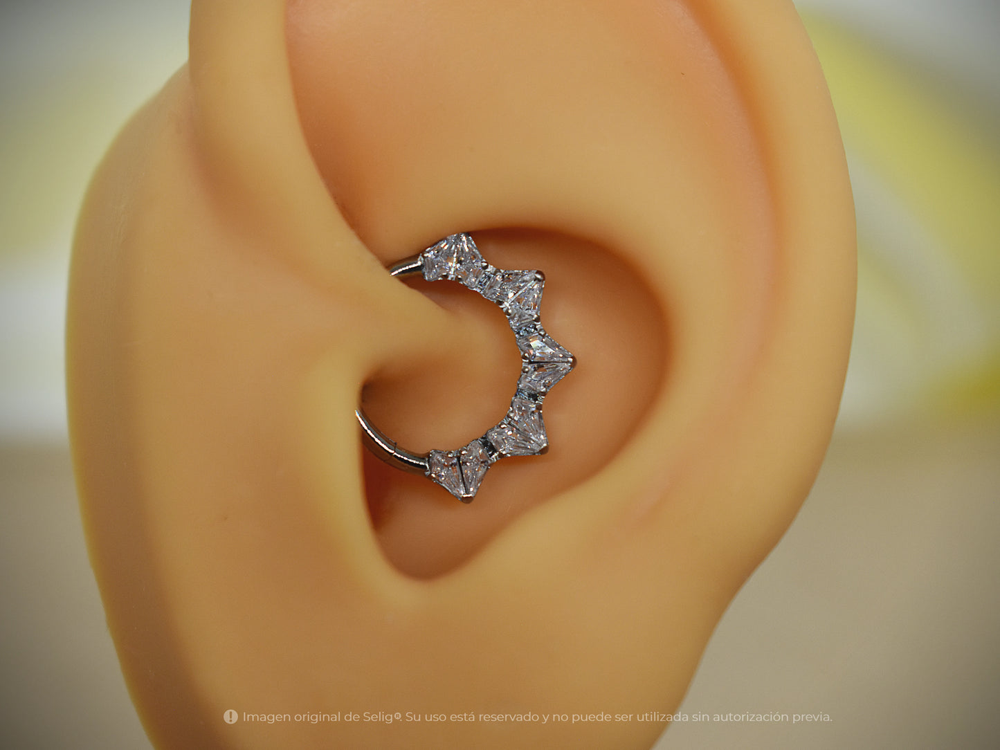 Piercing Canvas White - Septum/Daith