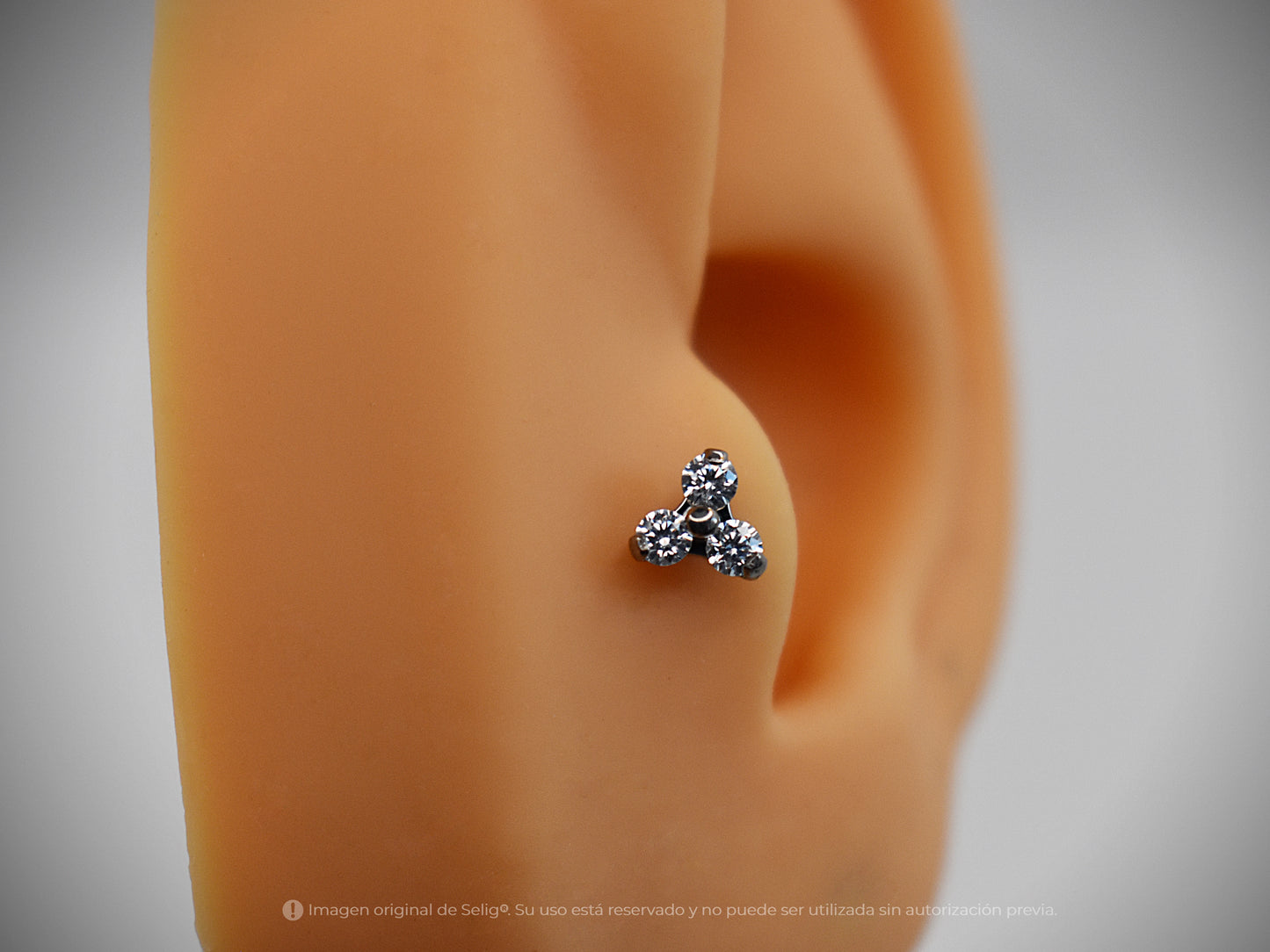 Piercing Daymtri - Ear