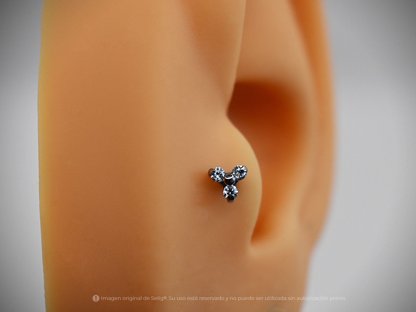 Piercing Daymtri - Ear