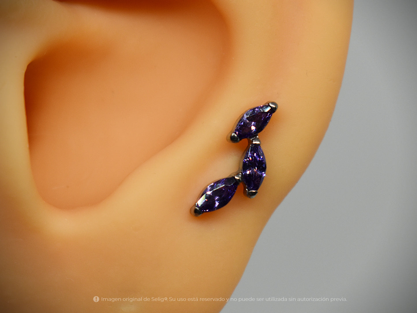 Piercing Leaf - Ear