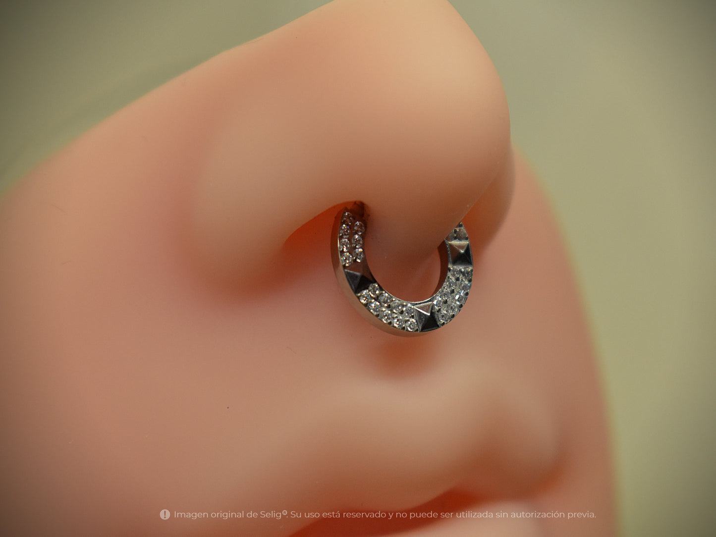 Piercing Light - Septum/Daith