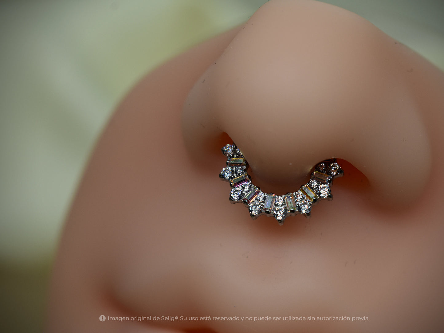 Piercing Naivy - Septum/Daith