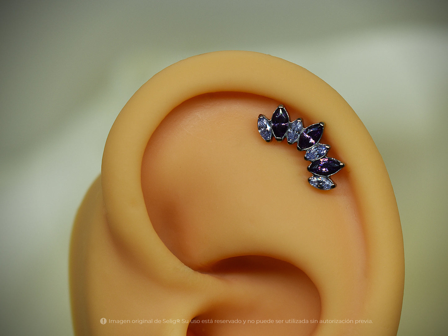 Piercing Rambling - Helix/Flat