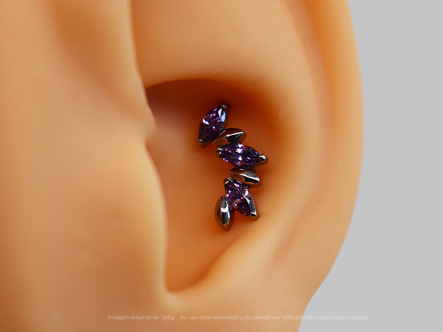 Piercing Ventus Purple - Ear