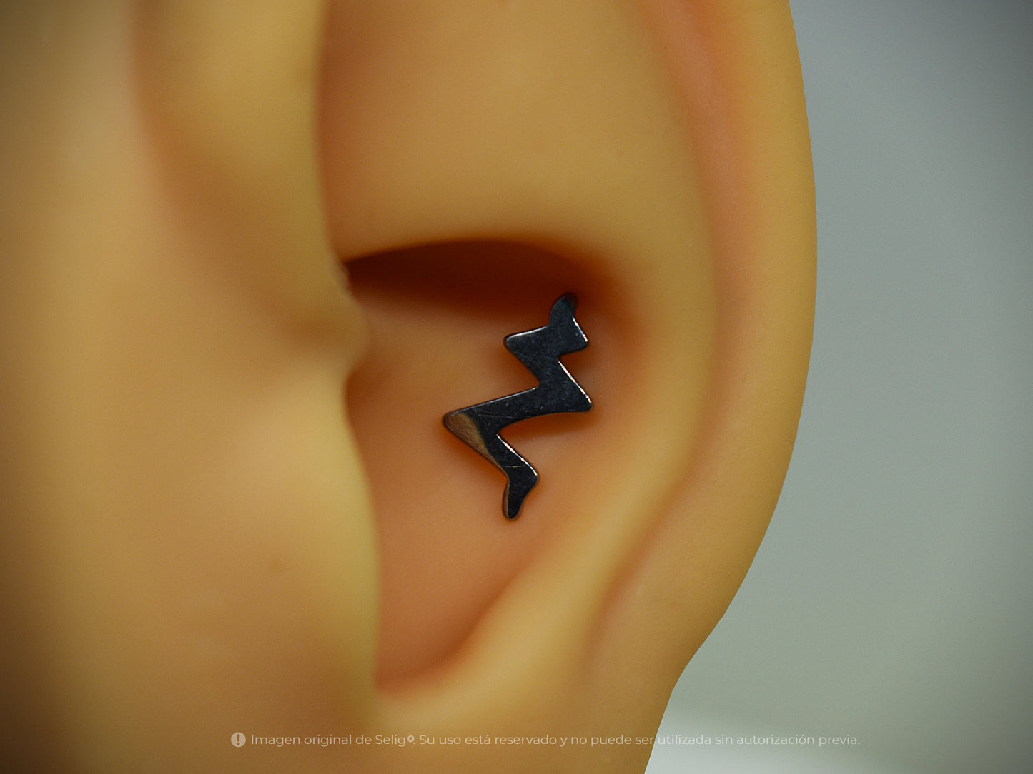 Piercing Waves - Ear