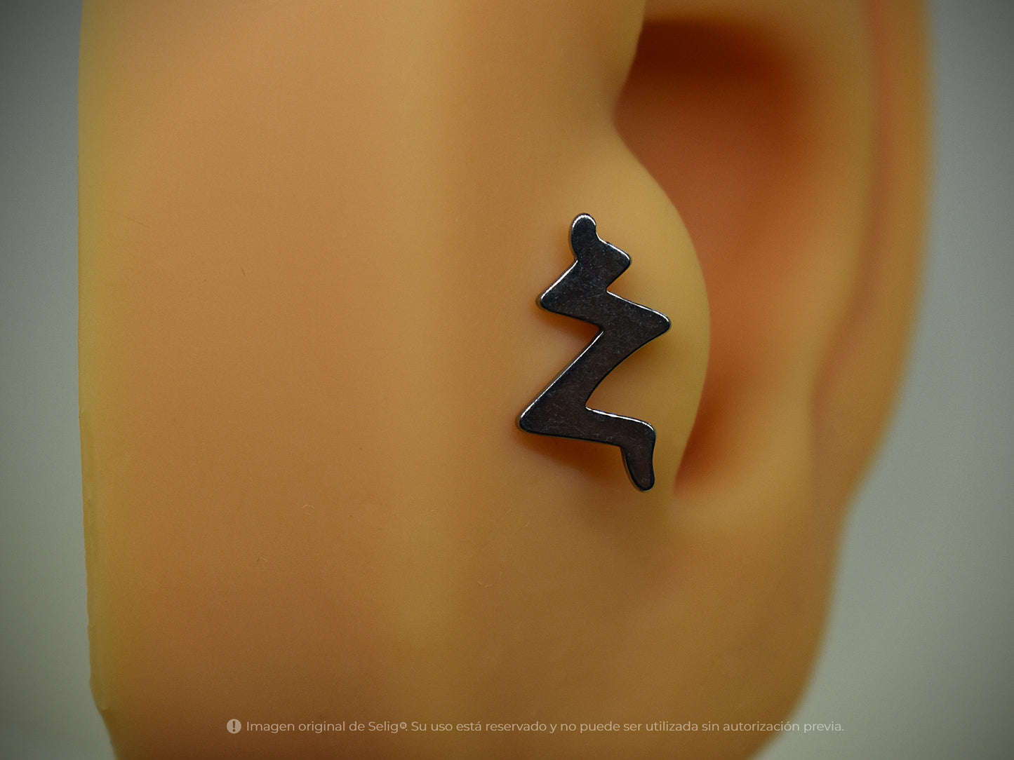 Piercing Waves - Ear
