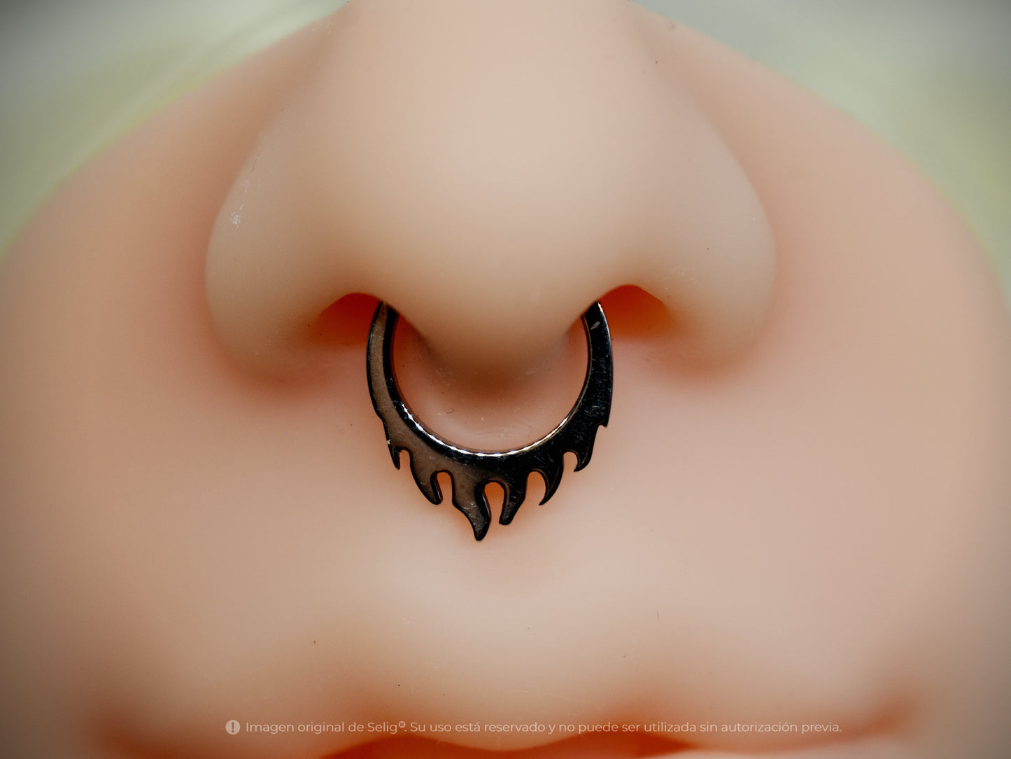 Piercing Fuego - Septum / Daith