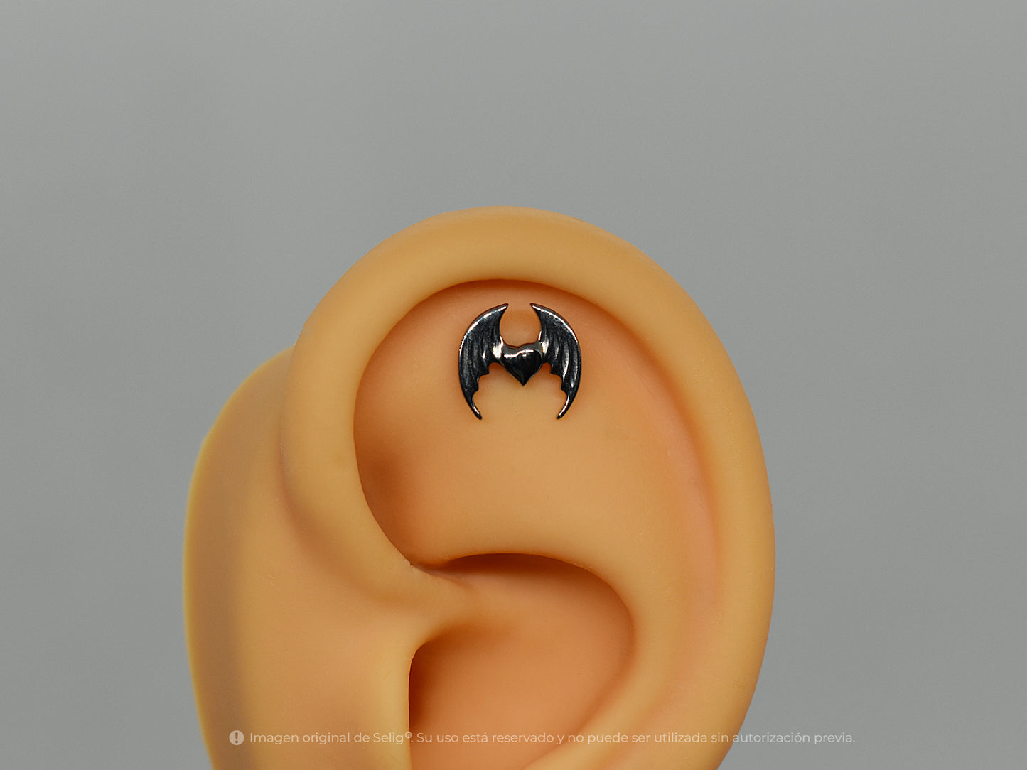 Piercing Alas - Ear