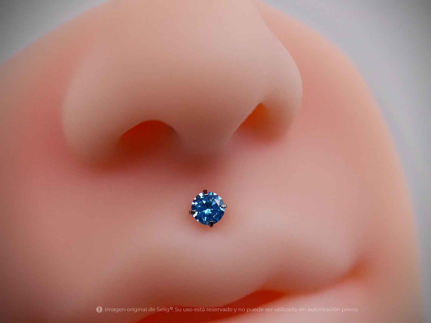Piercing circón celeste - Medusa