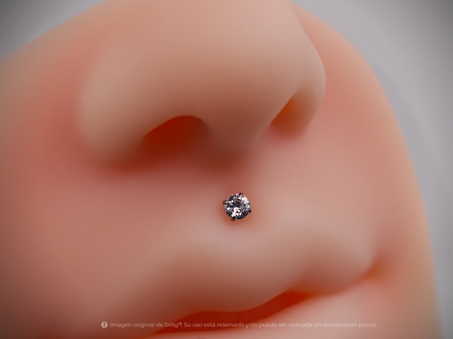 Piercing circones blancos - Medusa