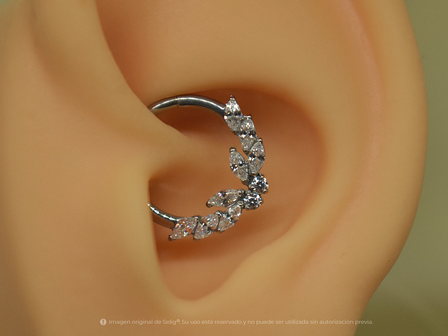 Piercing Butterfly - Septum/Daith