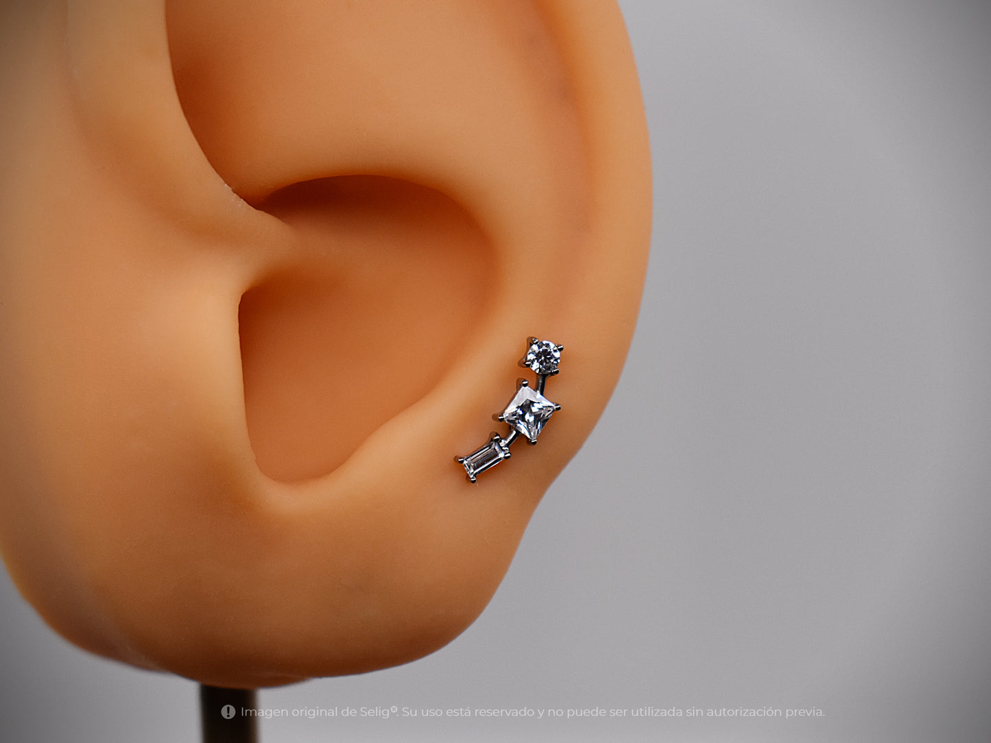 Piercing Figa - Ear