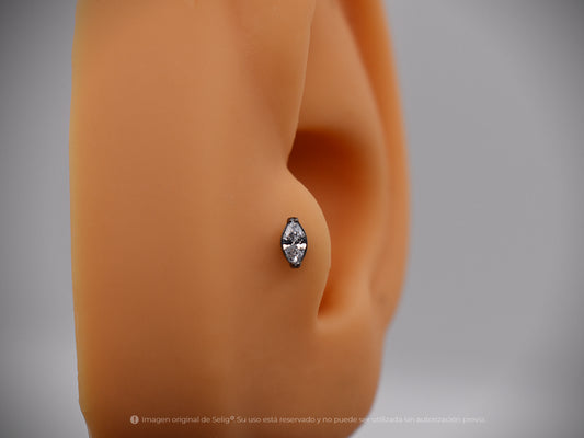 Piercing Goti bl - Ear