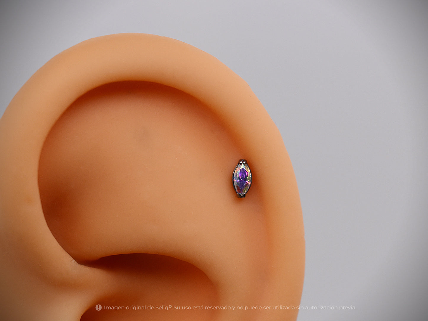 Piercing goti torna - Ear