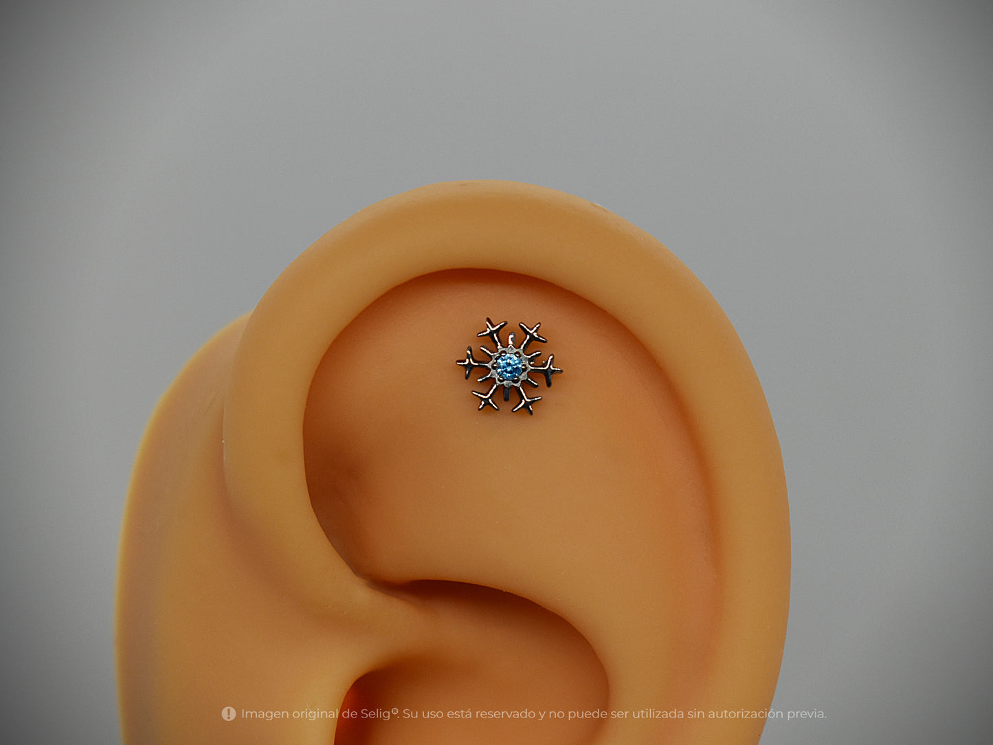 Piercing snowflake - Ear