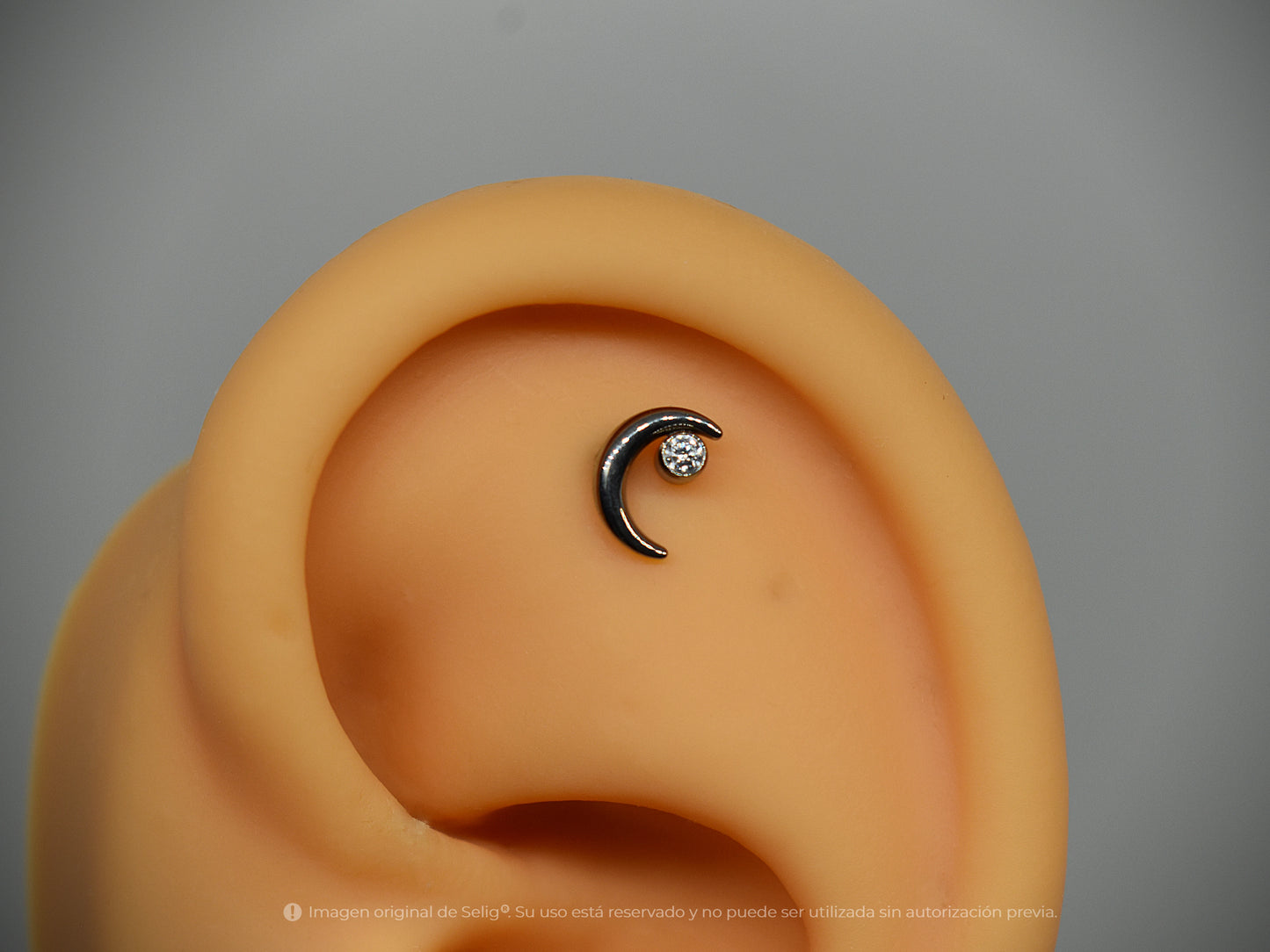 Piercing Moonshine - Ear