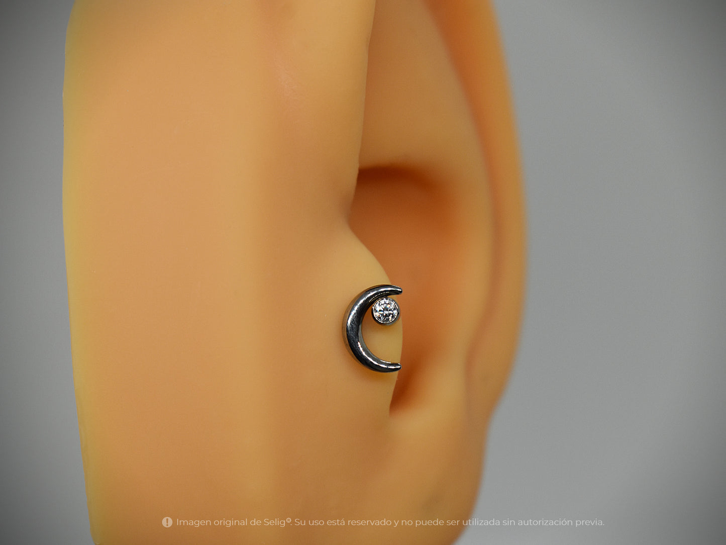Piercing Moonshine - Ear