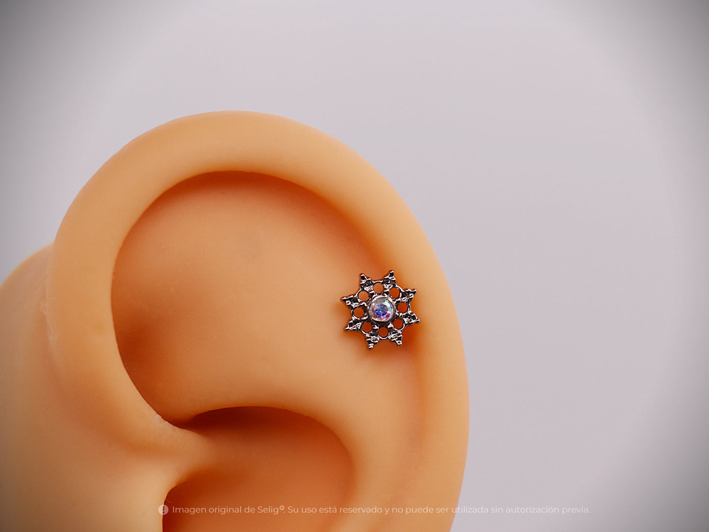 Piercing pentago - Ear