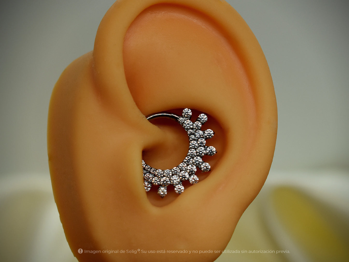 Piercing Bright - Septum/Daith