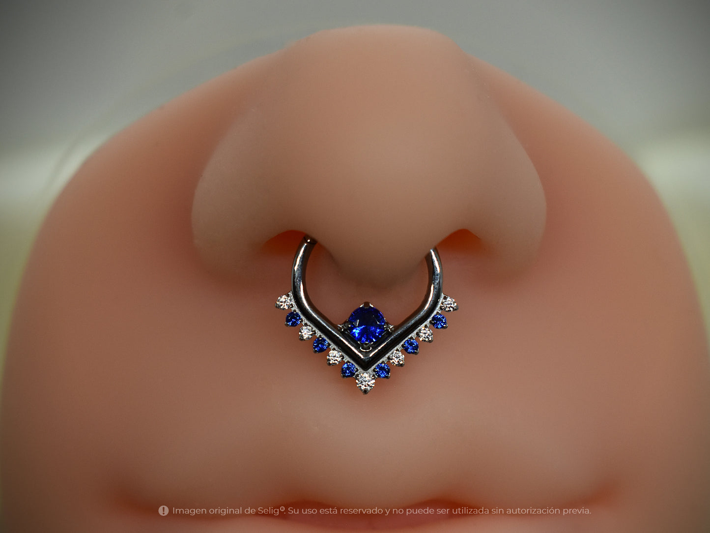 Piercing Cint blue - Septum / Daith
