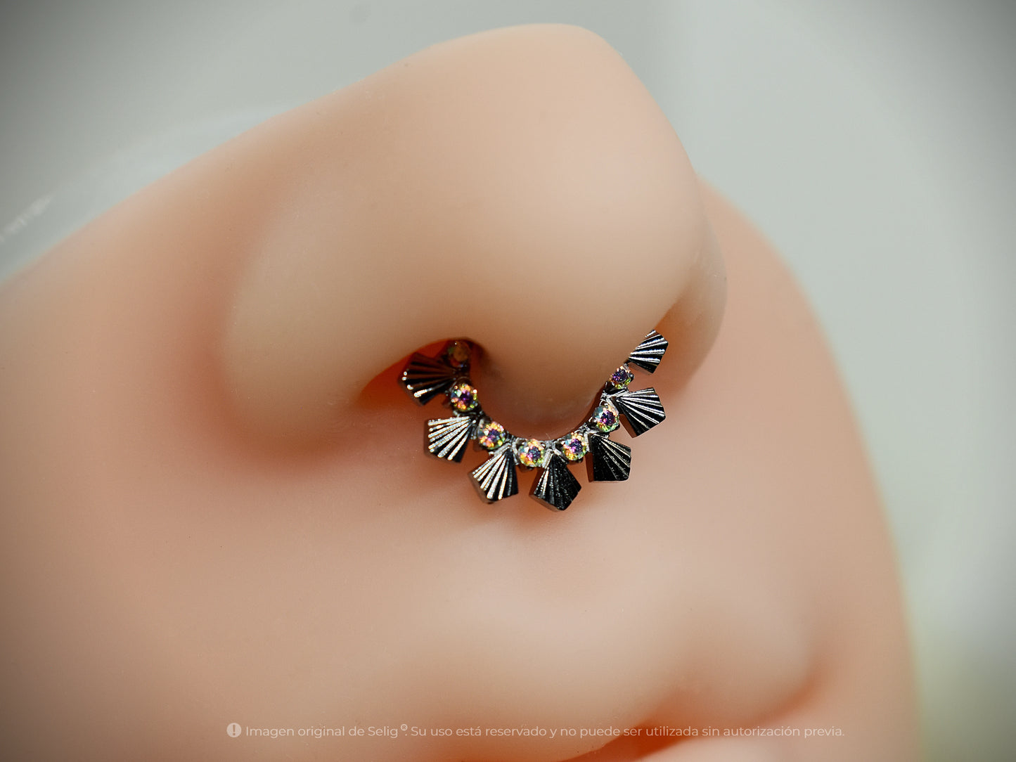 Piercing Adamski - Septum / Daith
