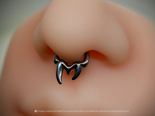 Piercing Tooth - Septum / Daith
