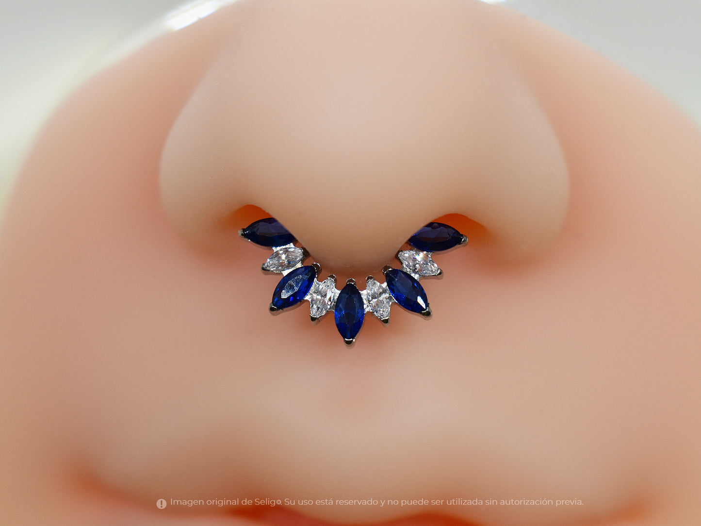 Piercing Lia Blue - Septum/Daith