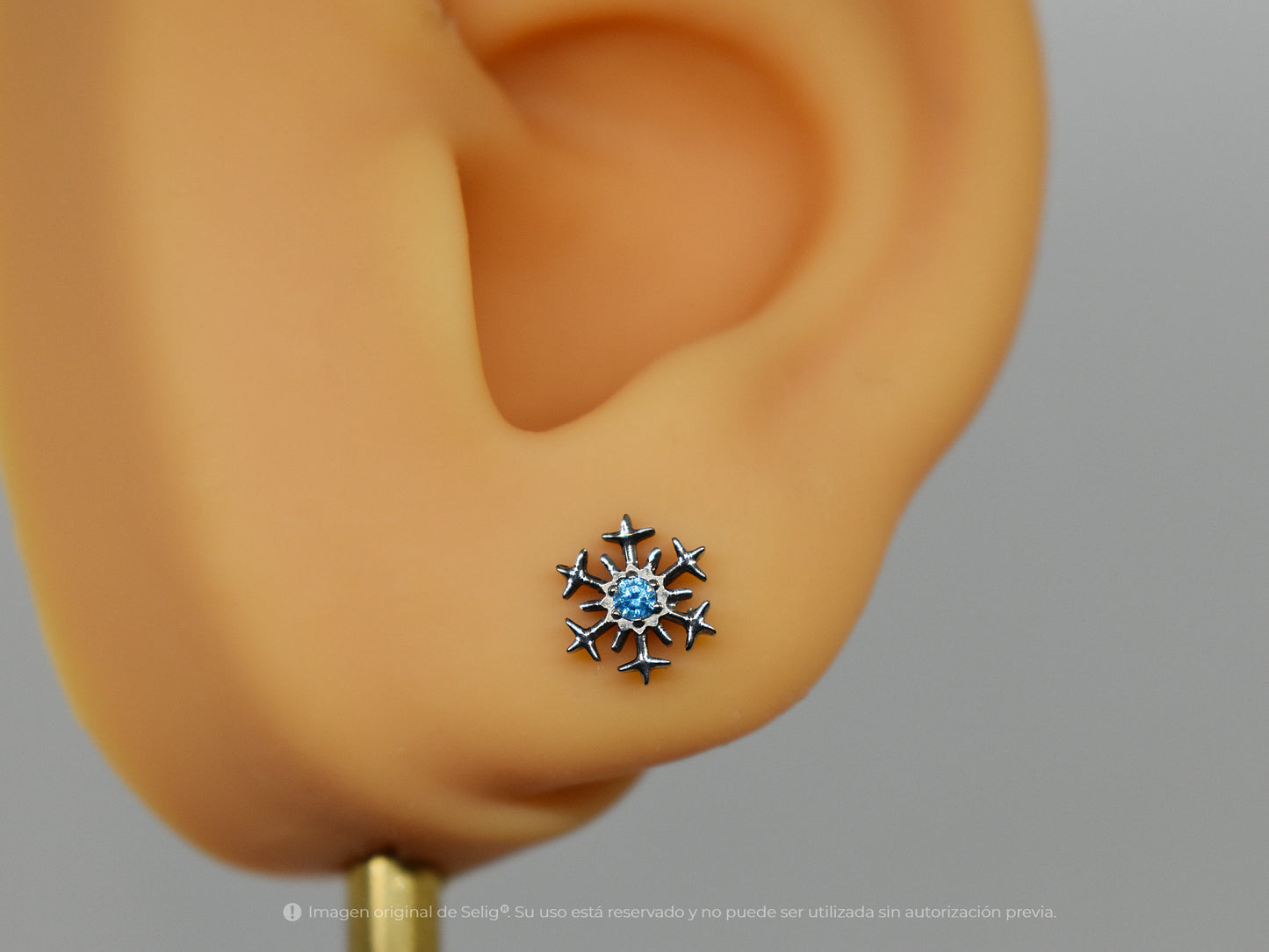 Piercing snowflake - Ear