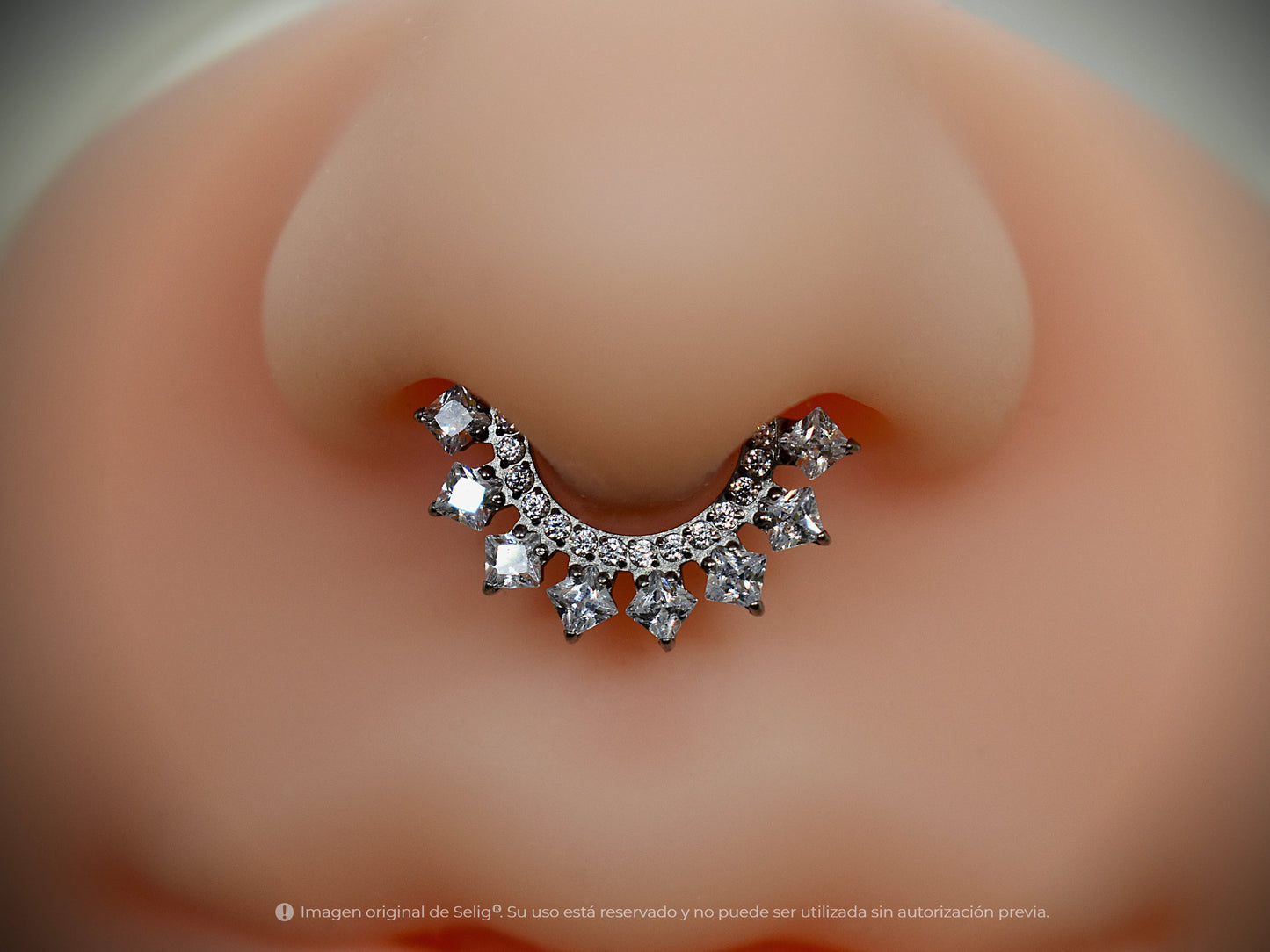 Piercing Square - Septum / Daith