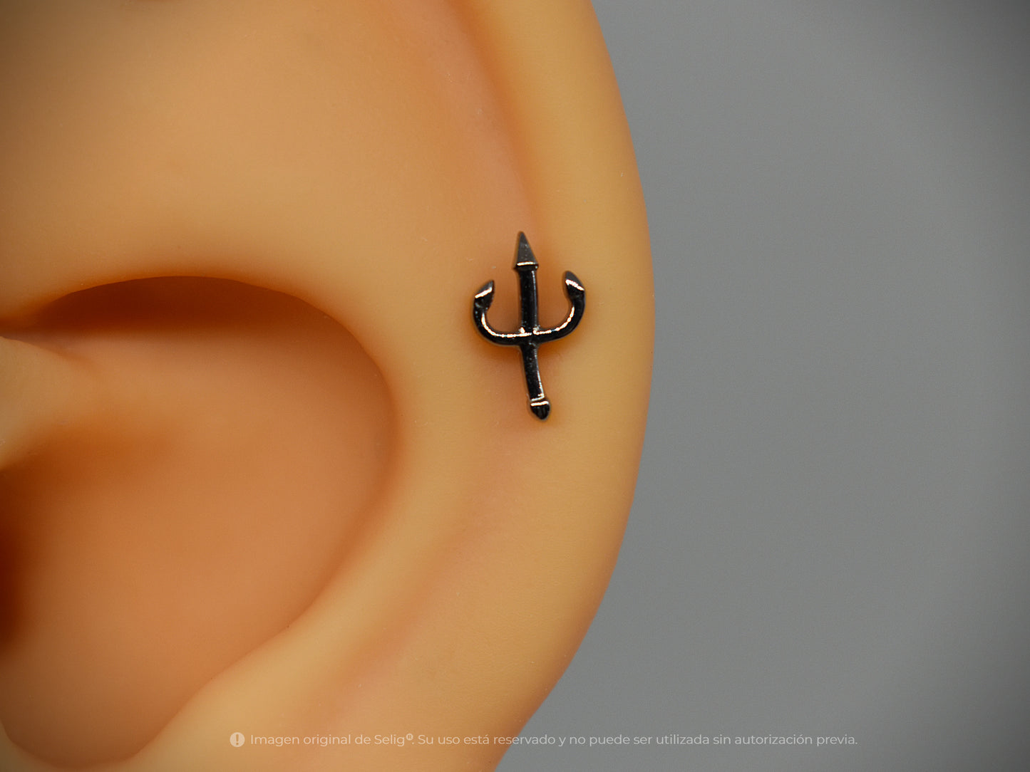 Piercing Trident - Ear