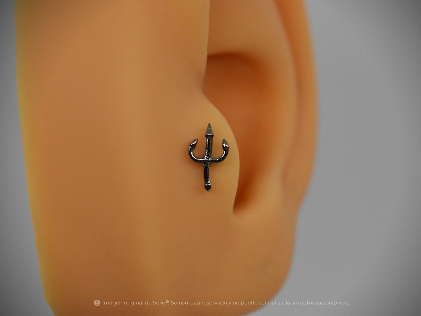 Piercing Trident - Ear